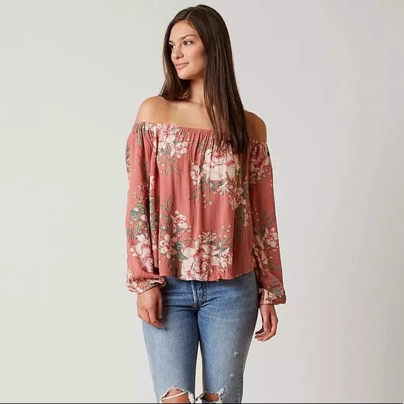 Billabong Mi Amore Ash Rose Off-Shoulder Top - Picture 3 of 7